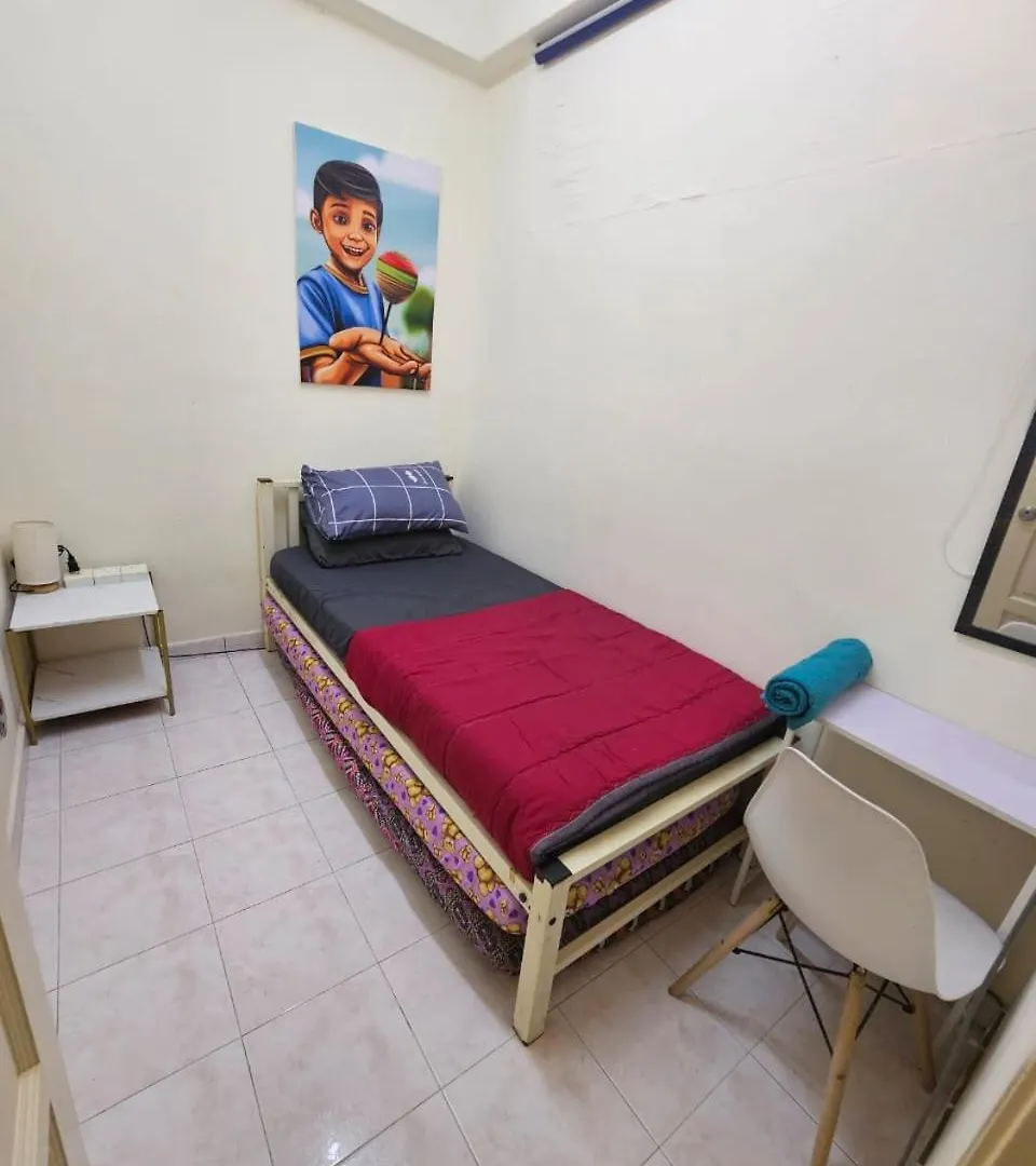 Sabari Families Homestay Malacca 0*,